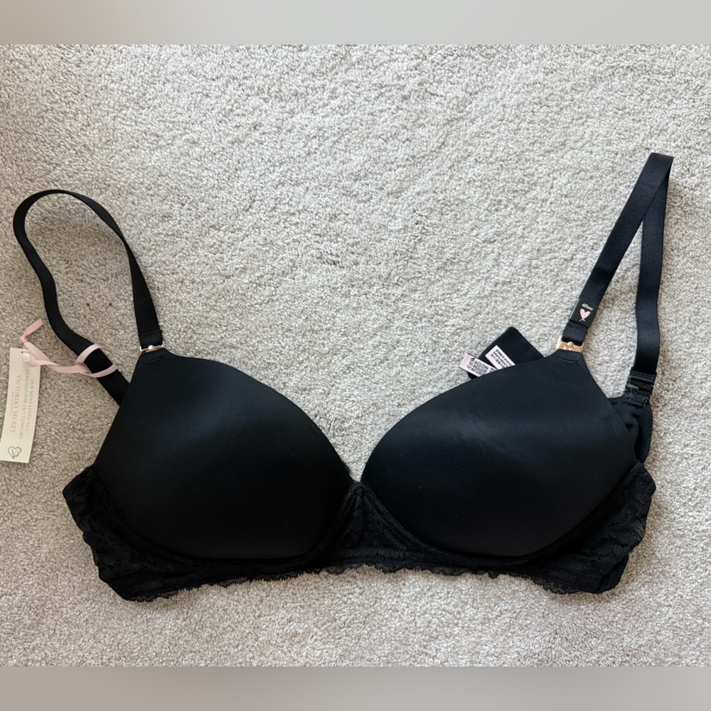 NWT Nursing Bra Victorias Secret, 40DD